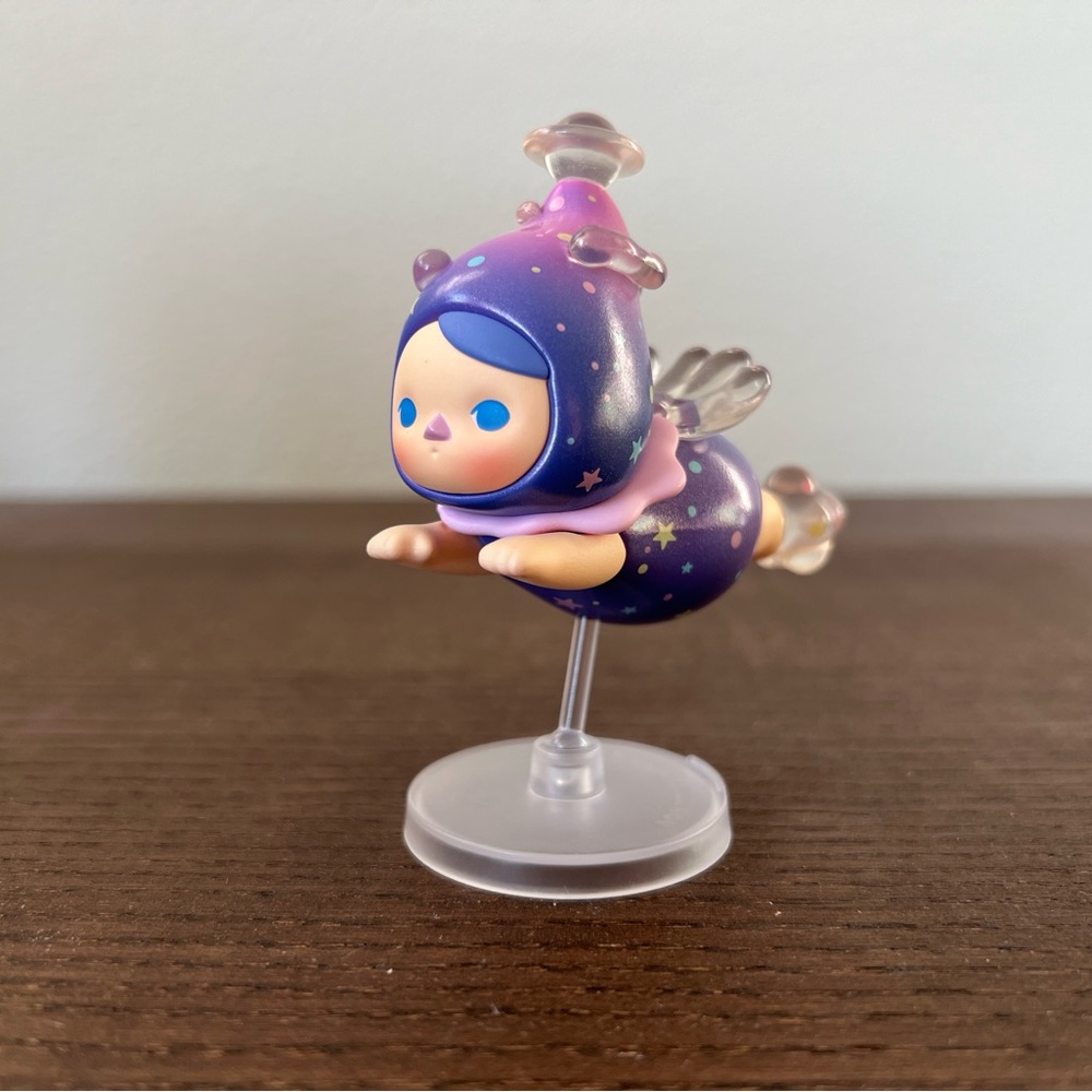 Pucky flying babies - dream fairy